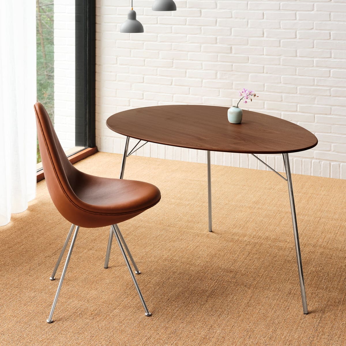 Fritz Hansen -  Egg Tisch Walnuss