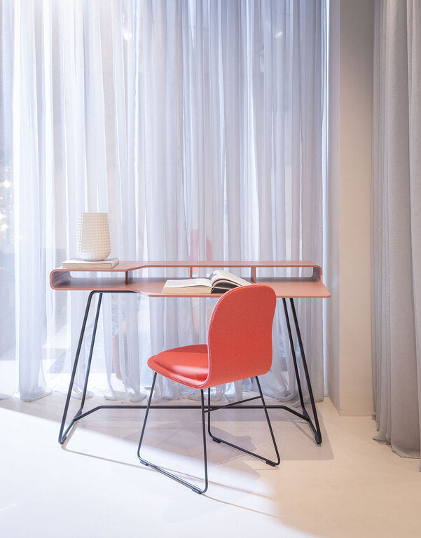 Cappellini -  Schreibtisch Loop Barber & Osgerby