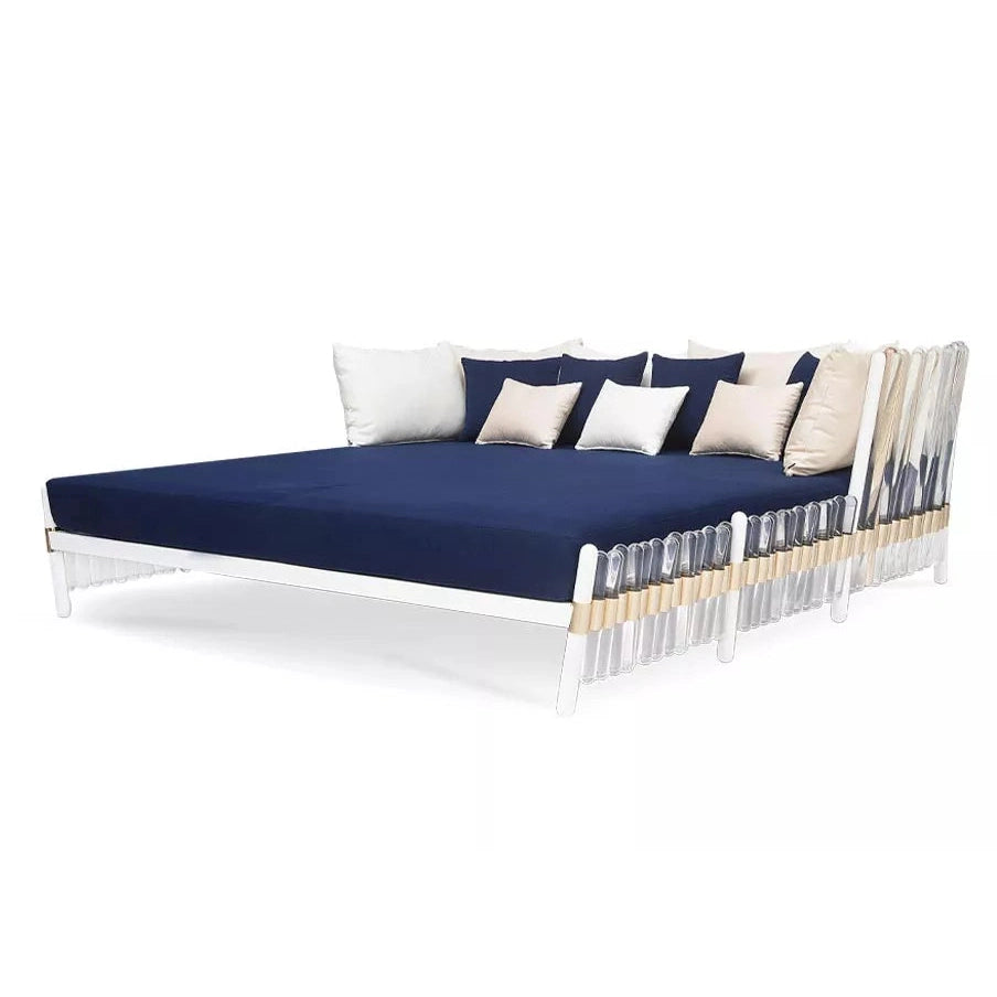 Myface - Houdini Daybed