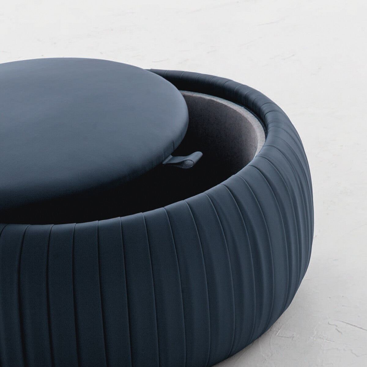 Tonin Casa - PLISSE T7335 Pouf mit Stauraum Kunstleder